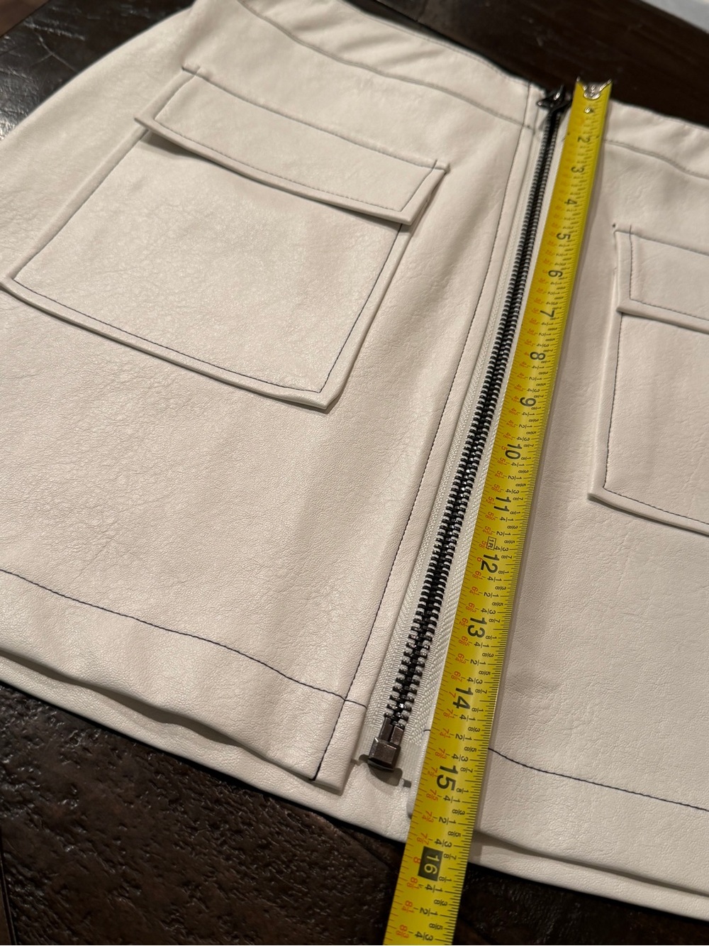 Wild Honey Ivory Front-Zip Utility Mini Skirt - Picture 9 of 10